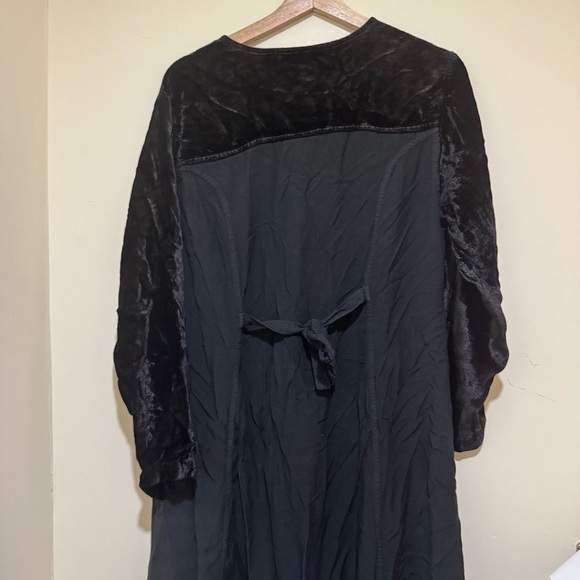 Women’s Vintage 90’s Witchy Velvet Floral Embroidered Button Down Dress 1 Size - Picture 10 of 16